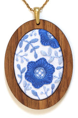 Delft Daisy Pendant Kit From Kiriki Press