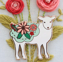 Farmhouse Floral Sheep Magnetic Needle Minder by Flamingo Toes