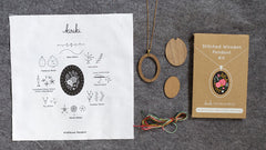 Delft Daisy Pendant Kit From Kiriki Press